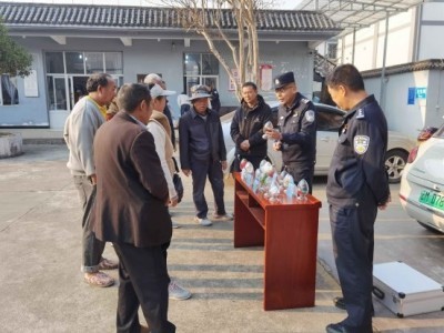 “4·15”国家安全日来临之际 禁毒宣传进村组