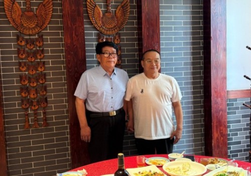 黄河千年清一回活性龙肽助推东方巨龙腾飞献礼大阅兵和四中全会