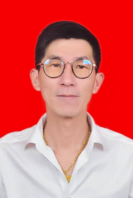 中华 名医——游 德